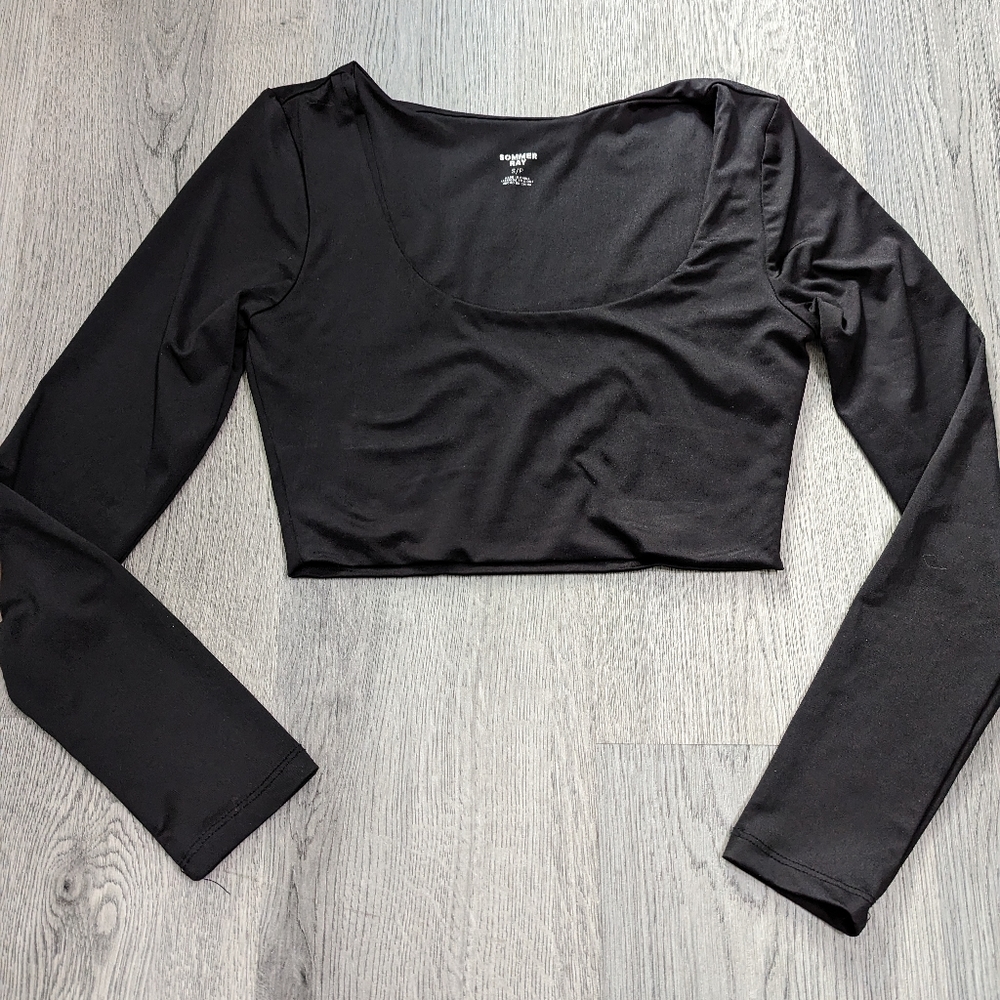 Sommer Ray Black Scoop Neck Long Sleeve Crop Top Size Small